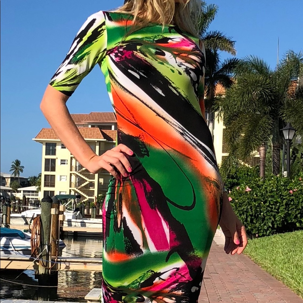 Dress - Picture 2 of 4